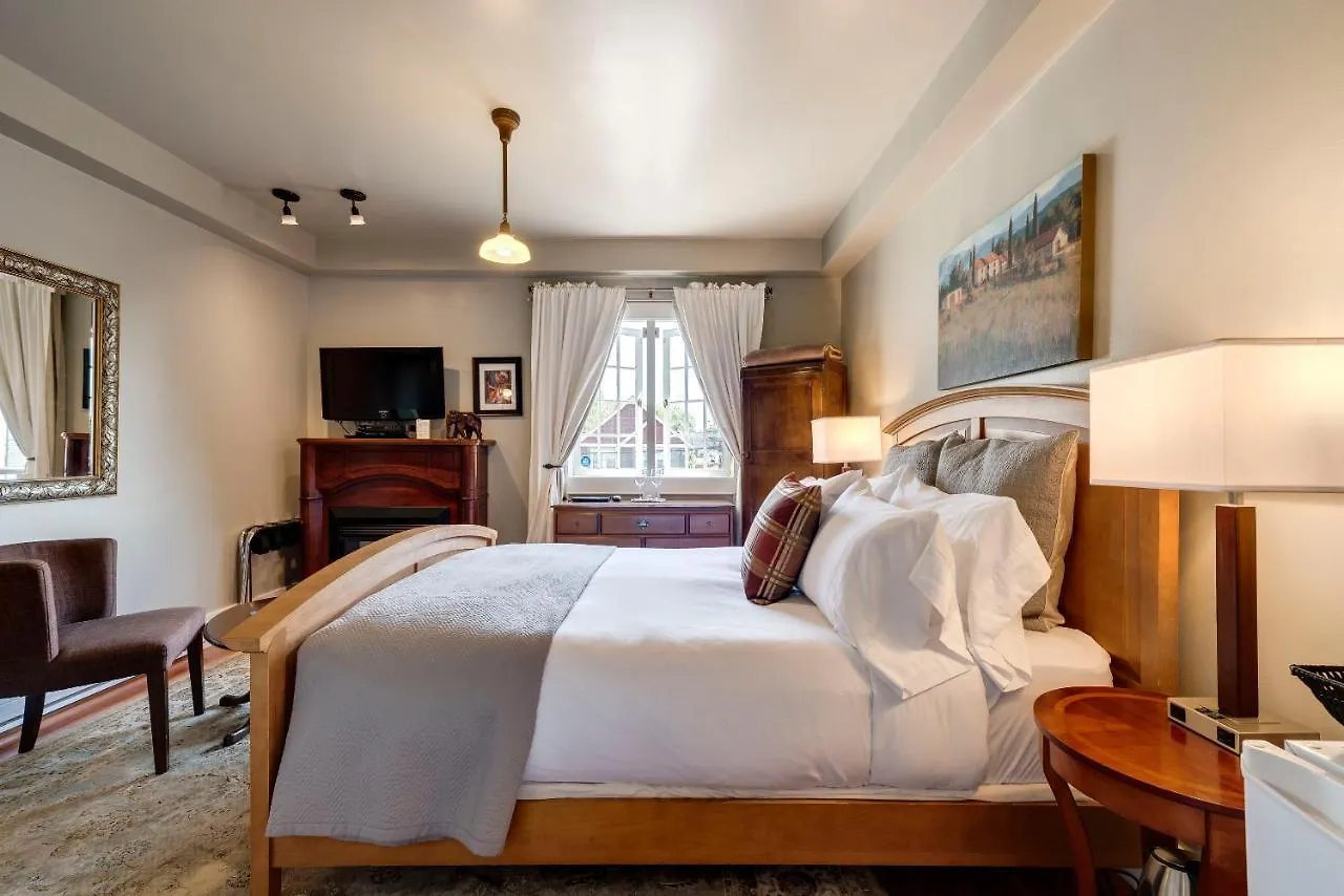 The Ivy On Parker Guest House Vancouver