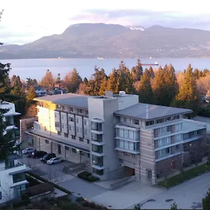  Apartment Carey Centre On Ubc Campus Kanada