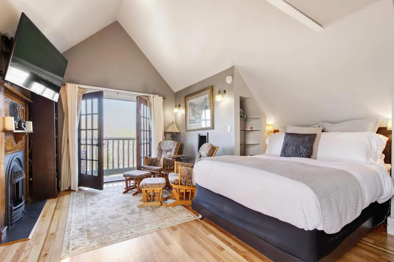 The Ivy On Parker Guest House Vancouver 4*,